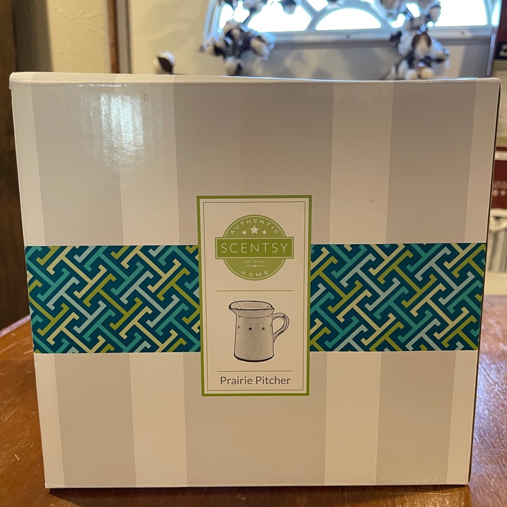 Scentsy Prairie Pitcher